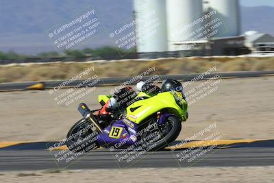 media/Oct-17-2024-Racers Edge (Thu) [[f51934c085]]/B Group/Session 4 (Turn 16)/